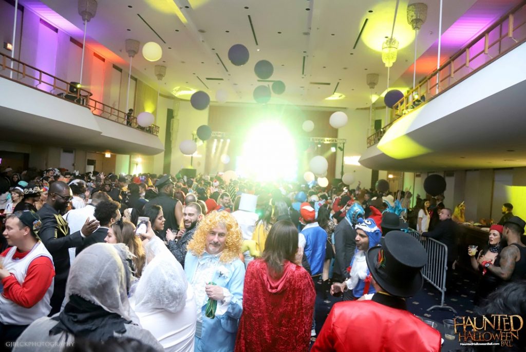 halloween party