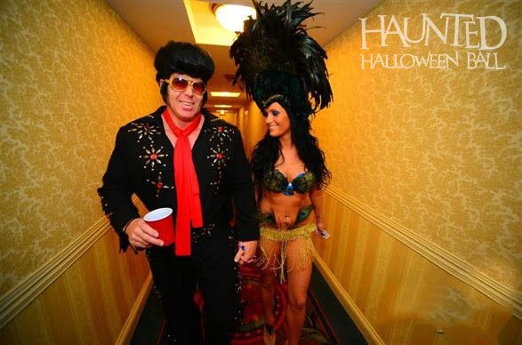Elvis costume